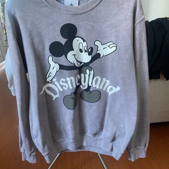 Disneyland Retro Sweater - Picture 1 of 1